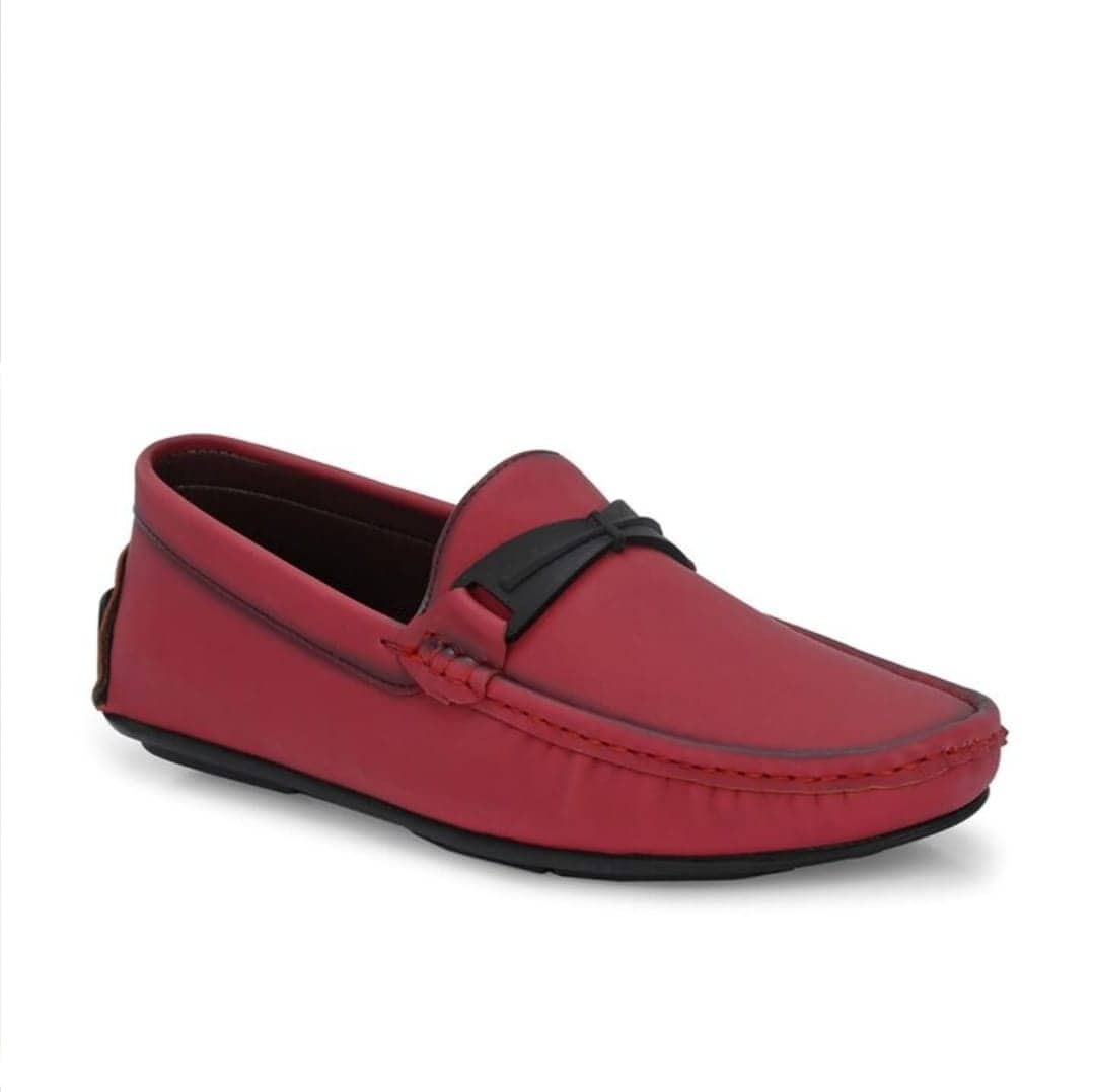 Best Deals On Mens Loafers From Myntra
