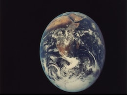 Earth Hour Day 2024: Date, Background, Theme, Importance, And More Earth Hour Day 2024: Date, Background, Theme, Importance, And More