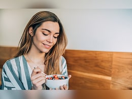 सुबह खाली पेट गलती से भी न खाएं ये 5 चीजें, नहीं तो शरीर को हो सकते हैं बड़े नुकसान सुबह खाली पेट गलती से भी न खाएं ये 5 चीजें, नहीं तो शरीर को हो सकते हैं बड़े नुकसान