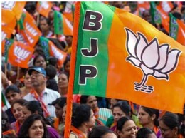 Rajasthan Politics: राजस्थान की सबसे सुरक्षित सीट पर प्रत्याशी घोषित नहीं कर पाई BJP, जानें कहां अटका है कपड़ा नगरी का टिकट?