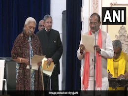 यूपी सरकार का कैबिनेट विस्तार, BJP से दो और RLD-SBSP से एक-एक मंत्री ने ली शपथ यूपी सरकार का कैबिनेट विस्तार, BJP से दो और RLD-SBSP से एक-एक मंत्री ने ली शपथ