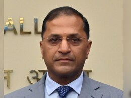 "अगर हमने इसे नहीं रोका..." चुनाव आयुक्त के इस्तीफे पर कांग्रेस ने दी चेतावनी