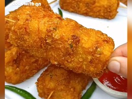 Want To Try A Unique Snack During Ramadan 2024? Here's A Fried Chicken Snack Made With Bread!