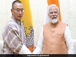 PM मोदी ने भूटानी समकक्ष शेरिंग टोबगे के साथ की कई मुद्दों पर की 'सार्थक' चर्चा PM मोदी ने भूटानी समकक्ष शेरिंग टोबगे के साथ की कई मुद्दों पर की 'सार्थक' चर्चा