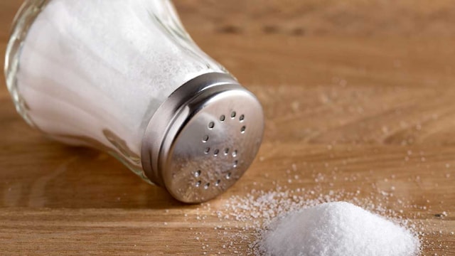 Most packed and processed foods are loaded with hidden salt content