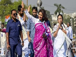 बंगाल में ममता दीदी ने BJP का गढ़ भेदने के लिए 'दीदी नंबर-1' पर लगाया दांव, क्या मिलेगा फायदा? बंगाल में ममता दीदी ने BJP का गढ़ भेदने के लिए 'दीदी नंबर-1' पर लगाया दांव, क्या मिलेगा फायदा?
