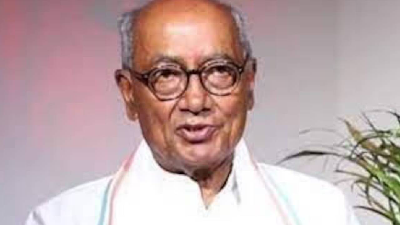 यदि 400 लोग नामांकन दाखिल कर दें तो राजगढ़ में चुनाव मतपत्र से होगा : दिग्विजय सिंह