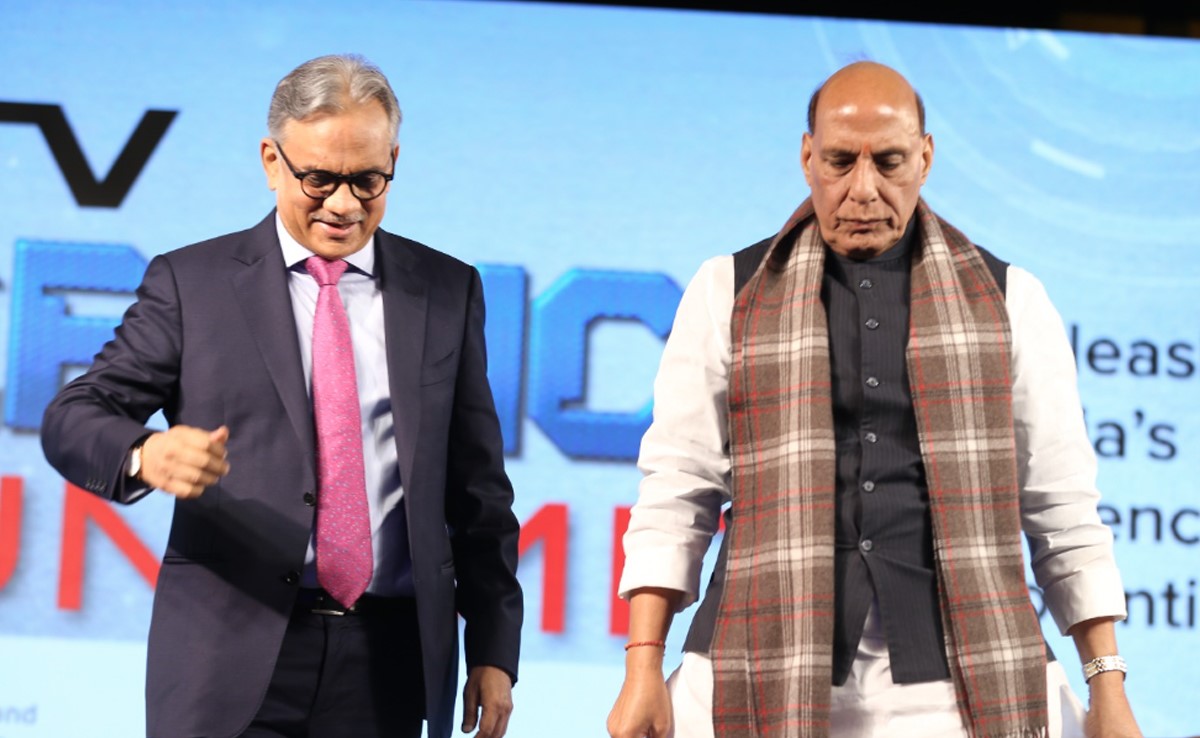 "हमने 370 तो पहले ही पार कर लिया":  चुनाव के सवाल पर राजनाथ सिंह की चुटकी