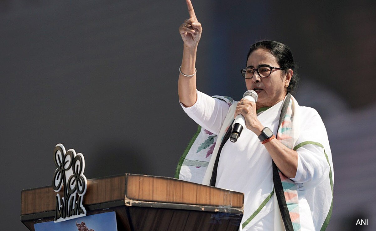 Poll Body vs Trinamool To Escalate? 25 Bengal Officers Made Central Observers
