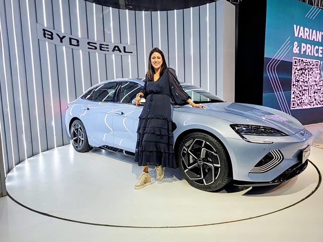 BYD Seal | 0-100kph in 3.8 seconds! | Walkaround | NDTV Auto