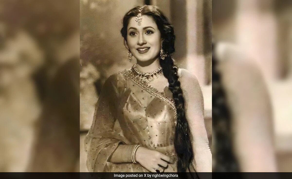 Madhubala's Biopic Is In The Works. <i>Darlings</i> Director Jasmeet K Reen To Helm The Film