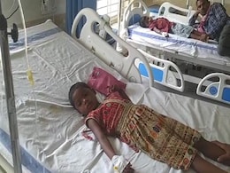Food Poisoning से कोरबा में एक ही परिवार के सभी सात लोग बीमार, दो मासूमों ने गंवाई जान Food Poisoning से कोरबा में एक ही परिवार के सभी सात लोग बीमार, दो मासूमों ने गंवाई जान