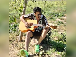 IPL 2024: भोजपुरी में कमेंट्री कर करोड़ छाप रहा है ये टीवी एक्टर, एक मैच के लेता है इतने रुपये फीस IPL 2024: भोजपुरी में कमेंट्री कर करोड़ छाप रहा है ये टीवी एक्टर, एक मैच के लेता है इतने रुपये फीस