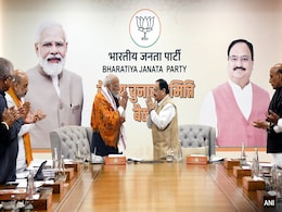 लोकसभा चुनाव : BJP की पहली सूची में 195 उम्मीदवारों के नाम, वाराणसी से PM मोदी; 34 मंत्री भी शामिल लोकसभा चुनाव : BJP की पहली सूची में 195 उम्मीदवारों के नाम, वाराणसी से PM मोदी; 34 मंत्री भी शामिल