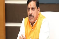 महाकाल मंदिर में आग का मामला: अमित शाहने ली अपडेट, सीएम ने कैंसिल किए सभी कार्यक्रम महाकाल मंदिर में आग का मामला: अमित शाहने ली अपडेट, सीएम ने कैंसिल किए सभी कार्यक्रम