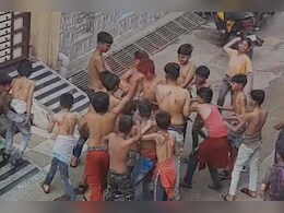 झालरापाटन में खेली गई परंपरागत 'कपड़ा फाड़' होली, युवा और बच्चों ने खूब की मस्ती झालरापाटन में खेली गई परंपरागत 'कपड़ा फाड़' होली, युवा और बच्चों ने खूब की मस्ती