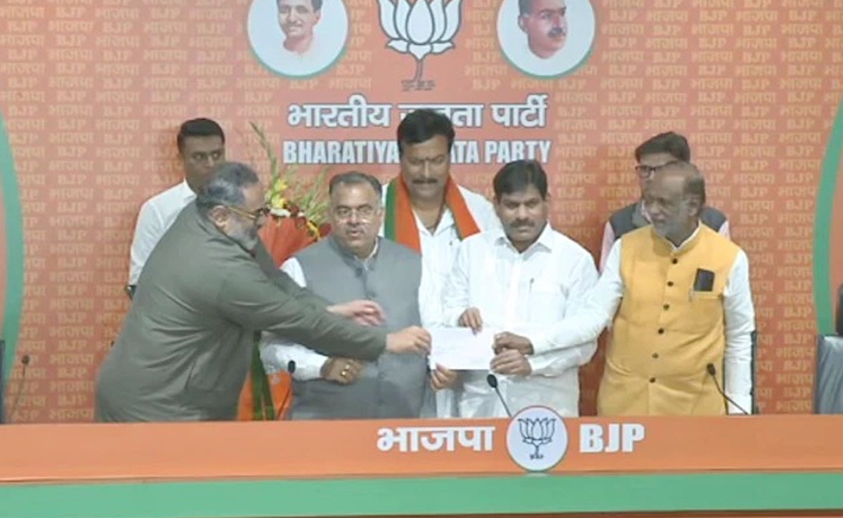 लोकसभा चुनाव से पहले भाजपा में शामिल हुए तेलंगाना से BRS सांसद बी बी पाटिल