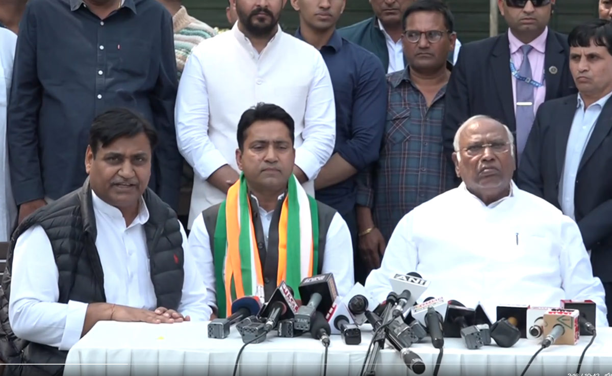 Rahul Kaswan Joins Congress: भाजपा छोड़ कांग्रेस में शामिल हुए चूरू सांसद राहुल कस्वां, चूरू लोकसभा सीट से लड़ेंगे चुनाव!