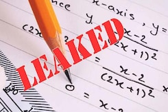 पेपर लीक के और कितने 'किरदार', एक के बाद एक खुलासे लगातार पेपर लीक के और कितने 'किरदार', एक के बाद एक खुलासे लगातार