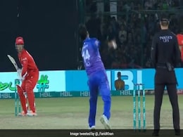 6 गेंद 8 रन ! PSL फाइनल का रोमांच ऐसा कि उड़े होश, आखिरी दो गेंद पर थम गई थी सांसें, Video 6 गेंद 8 रन ! PSL फाइनल का रोमांच ऐसा कि उड़े होश, आखिरी दो गेंद पर थम गई थी सांसें, Video