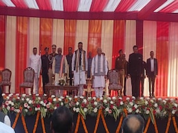 हरियाणा में नई सरकार, नायब सिंह सैनी बने CM, पांच MLAs ने ली मंत्री पद की शपथ हरियाणा में नई सरकार, नायब सिंह सैनी बने CM, पांच MLAs ने ली मंत्री पद की शपथ
