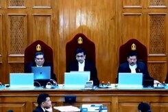 Disclose Details Of Electoral Bonds By Tomorrow, Supreme Court Tells SBI Disclose Details Of Electoral Bonds By Tomorrow, Supreme Court Tells SBI