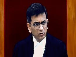 "मैं व्हिस्की का फैन हूं": सीजेआई और वरिष्ठ वकील के मजाक से कोर्टरूम में लगे ठहाके "मैं व्हिस्की का फैन हूं": सीजेआई और वरिष्ठ वकील के मजाक से कोर्टरूम में लगे ठहाके