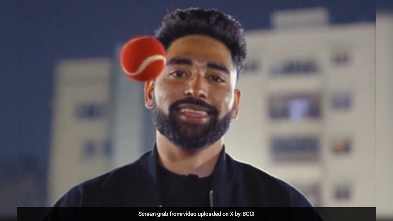 तेलंगाना सरकार ने मोहम्मद सिराज को दिया शानदार "डबल तोहफा",  इतनी महंगा है गिफ्ट, निकहत जरीन को भी मिलेगा