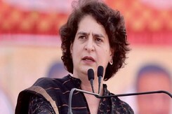 केजरीवाल को इस तरह टारगेट करना गलत है-प्रियंका गांधी केजरीवाल को इस तरह टारगेट करना गलत है-प्रियंका गांधी