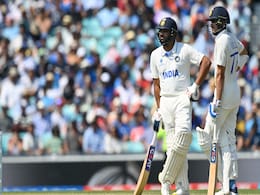Rohit and Gill: रोहित और गिल के शतक से भारत की स्थिति हुई बेहद मजबूत, गेंदबाजों के बाद अब दिखाया बल्लेबाजों ने दम Rohit and Gill: रोहित और गिल के शतक से भारत की स्थिति हुई बेहद मजबूत, गेंदबाजों के बाद अब दिखाया बल्लेबाजों ने दम