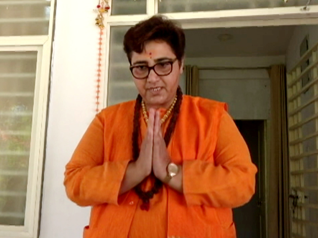 साध्वी प्रज्ञा सिंह ने कहा- मैं मीडिया के दम पर नेता नहीं बनी हूं, आप लोगों ने मुझे बदनाम किया