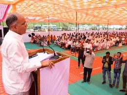 राजस्थान के मंत्री बोले- 'खून के घूंट भी पीना पड़े तो भी आंख बंद करके BJP को वोट देना' राजस्थान के मंत्री बोले- 'खून के घूंट भी पीना पड़े तो भी आंख बंद करके BJP को वोट देना'