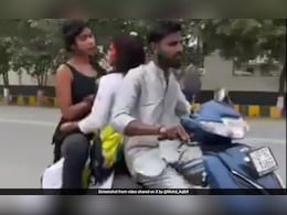 Noida : स्कूटी पर स्टंट करना पड़ा भारी, 33,000 के चालान के बाद लगा 47,500 रुपये का जुर्माना Noida : स्कूटी पर स्टंट करना पड़ा भारी, 33,000 के चालान के बाद लगा 47,500 रुपये का जुर्माना