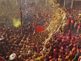 होली पर बदल सकती है आपकी किस्मत, बस कर लें इन उपायों में से कोई एक उपाय