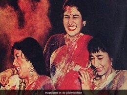 होली के रंग में रंगी 3 टॉप एक्ट्रेस, किसी का हेयर स्टाइल बना पहचान तो किसी ने इंडस्ट्री पर किया राज, एक को अकेले गुजारनी पड़ी पूरी जिंदगी होली के रंग में रंगी 3 टॉप एक्ट्रेस, किसी का हेयर स्टाइल बना पहचान तो किसी ने इंडस्ट्री पर किया राज, एक को अकेले गुजारनी पड़ी पूरी जिंदगी