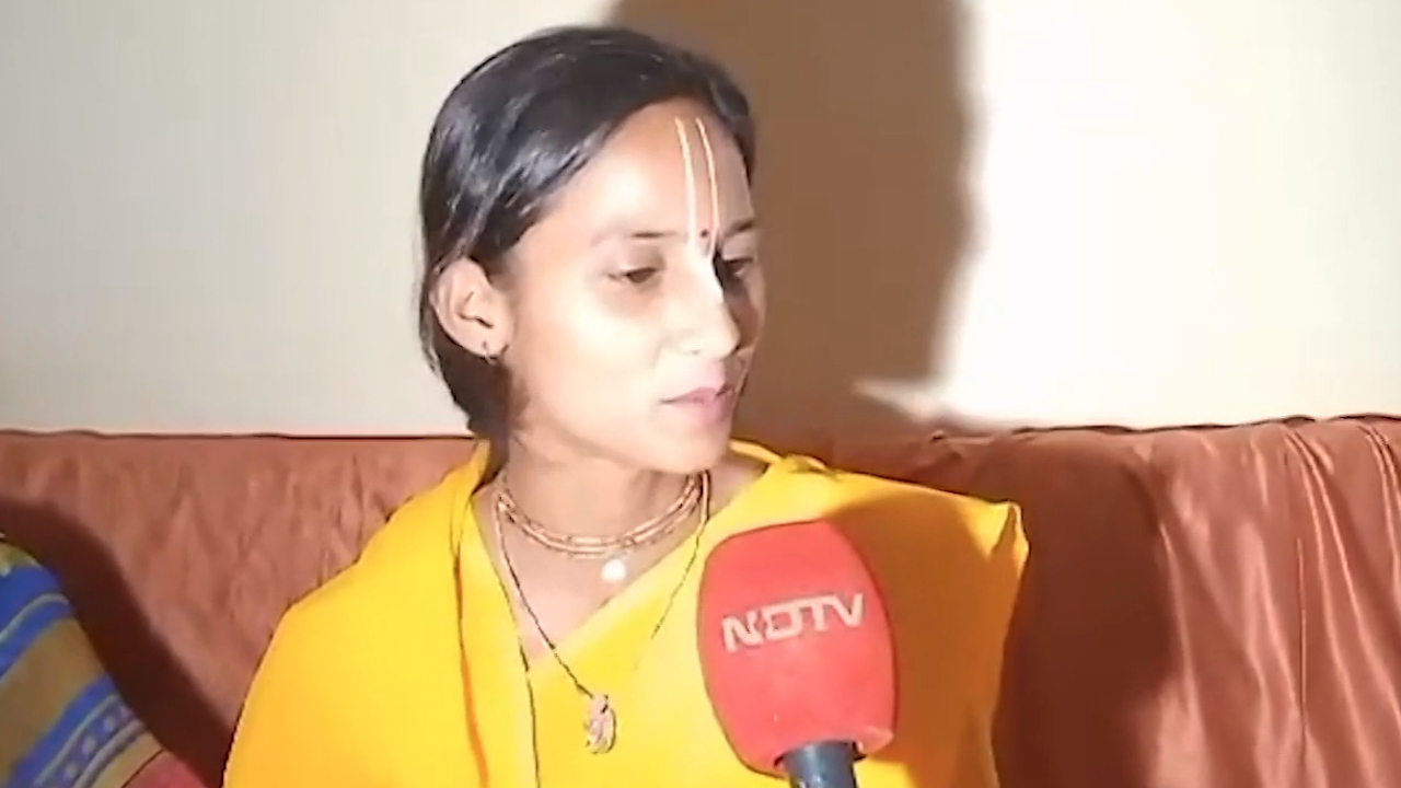 ग्वालियर की शिवानी करेंगी लड्डू गोपाल से विवाह