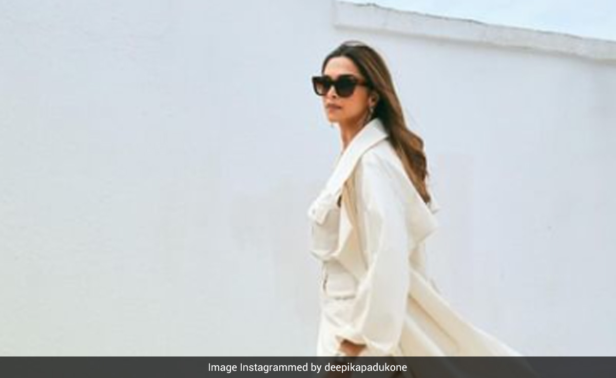 दीपिका पादुकोण के लेटेस्ट पोस्ट पर टिकीं फैंस की नजरें, बोले- साइड प्रोफाइल नहीं...