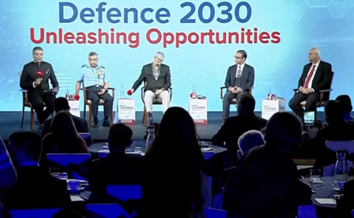 "भविष्य की तकनीक पर है हमारा फोकस...", NDTV डिफेंस समिट में बोले अदाणी डिफेंस एंड एयरोस्‍पेस के CEO आशीष राजवंशी