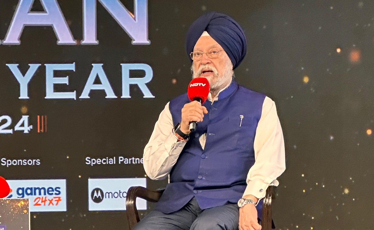 "ऊर्जा किसी भी अर्थव्यवस्था की लाइफलाइन" : NDTV से इंडियन ऑफ़ द ईयर अवार्ड्स में बोले केंद्रीय पेट्रोलियम व प्राकृतिक गैस मंत्री