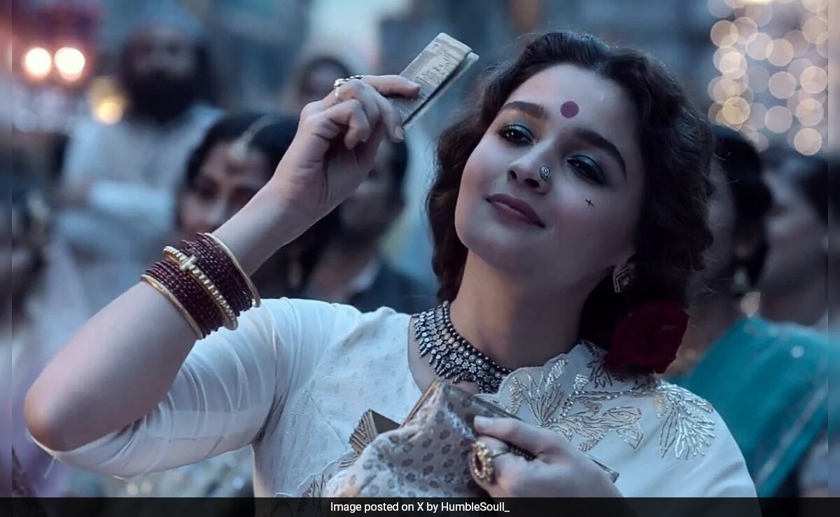 Weekend Binge: 5 Of Birthday Girl Alia Bhatt's Not-To-Be Missed Films