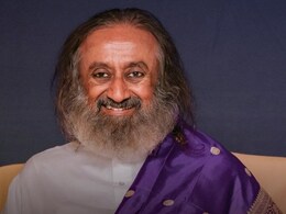 श्री श्री रविशंकर ने बताया जीवन के लक्ष्य को पाने के लिए कैसे चुने सही गुरु श्री श्री रविशंकर ने बताया जीवन के लक्ष्य को पाने के लिए कैसे चुने सही गुरु