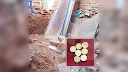 Gwalior: पुराने घर की खुदाई में छिपा मिला खज़ाना, लूटने के लिए मची होड़... जमकर हुई मारपीट