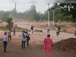 राजस्थान में इस जिले में खेली गई पत्थरमार होली, 30 से ज्यादा लोग हुए घायल, परंपरा जानकर आप भी चौंक जाएंगे