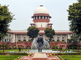महिला आरक्षण कानून तत्काल लागू करना संभव नहीं, केंद्र ने SC में दाखिल किया हलफ़नामा महिला आरक्षण कानून तत्काल लागू करना संभव नहीं, केंद्र ने SC में दाखिल किया हलफ़नामा