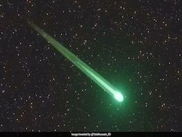 Stunning 'Devil Comet' Could Photobomb This April's Total Solar Eclipse Stunning 'Devil Comet' Could Photobomb This April's Total Solar Eclipse