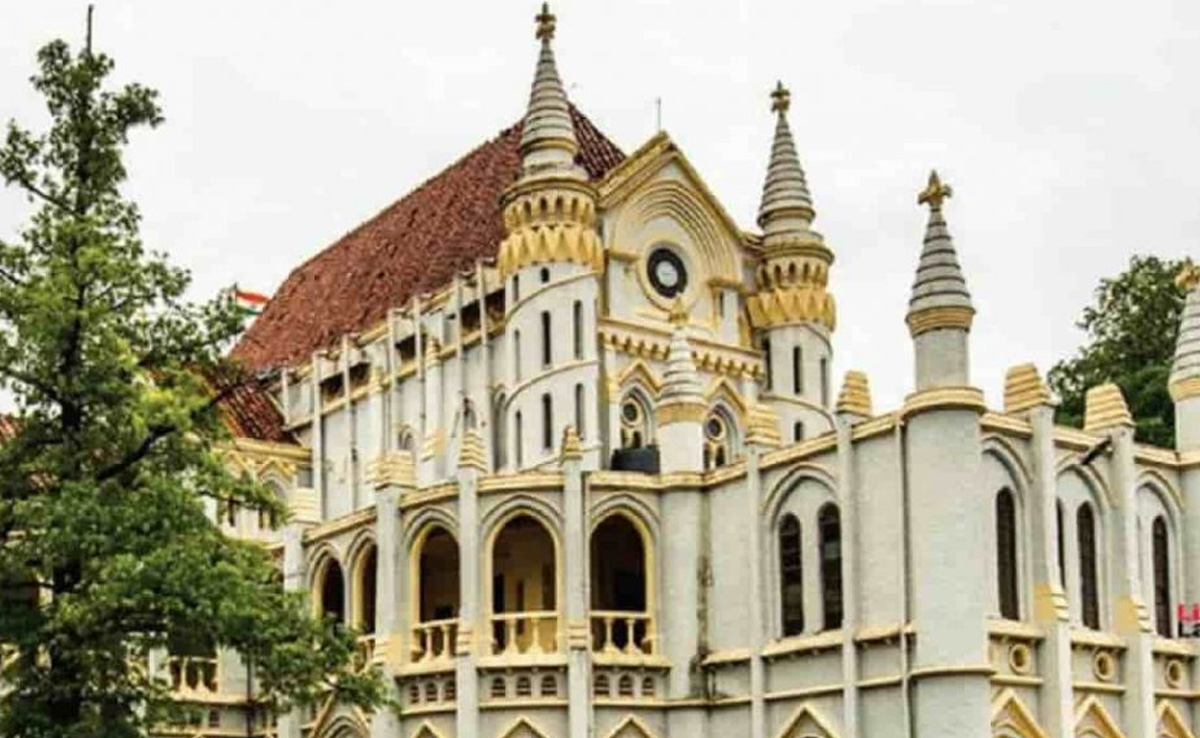 MP News: पूर्व मंत्री की बढ़ी मुसीबतें, कोर्ट ने याचिका की रद्द... नाम जानकर रह जाएंगे हैरान