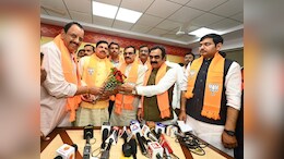 Lok Sabha Election 2024: लोकसभा चुनावों से पहले कांग्रेस को झटका, जबलपुर के पूर्व जिला पंचायत अध्यक्ष हुए भाजपाई
