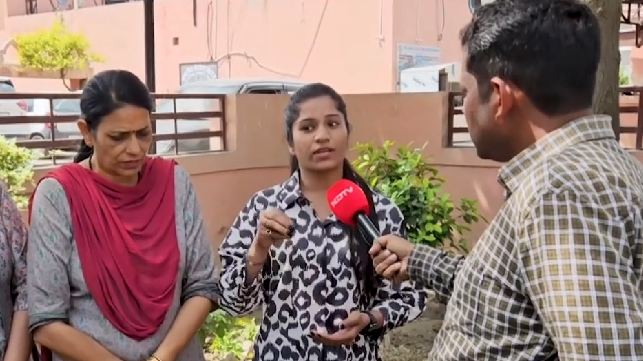 Lok Sabha Elections: प्रियंका बैलान या कुलदीप इंदौरा, श्रीगंगानगर की महिलाएं किसे देंगी मौका?