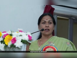 "अगर मेरे बयान से किसी को दुख...": केंद्रीय मंत्री शोभा करंदलाजे ने 'तमिलनाडु टिप्पणी' के लिए मांगी माफ़ी "अगर मेरे बयान से किसी को दुख...": केंद्रीय मंत्री शोभा करंदलाजे ने 'तमिलनाडु टिप्पणी' के लिए मांगी माफ़ी