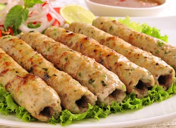 Karnataka Minister Flags Danger Of Artificial Colours After Notice To Empire Restaurant